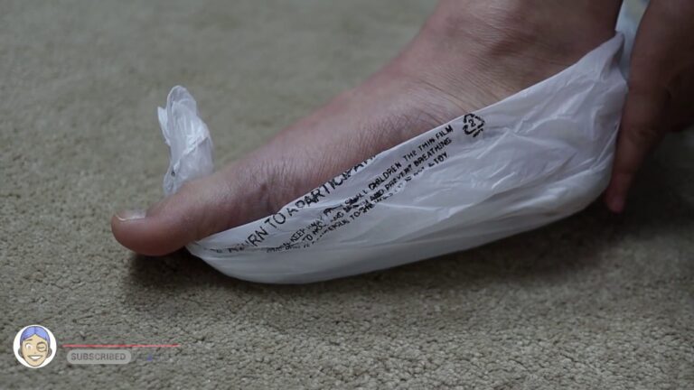 How to Put on Compression Socks With a Plastic Bag