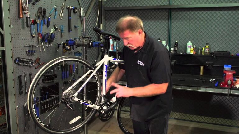 How to Remove Front Gears on Bike