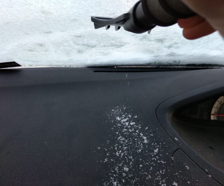 How to Prevent Frost on Inside of Windshield