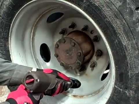 How to Remove Dually Wheels