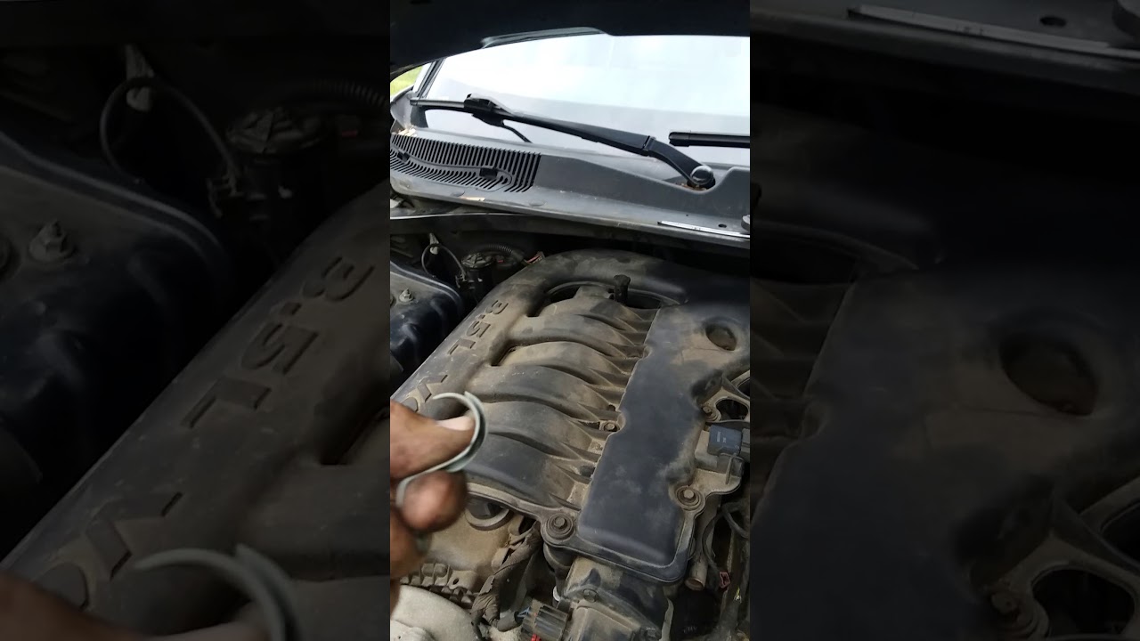 Red Lightning Bolt On Dash Chrysler 300 How to Reset Red Lightning Bolt on Dash Chrysler 300 - Outdoor Driving